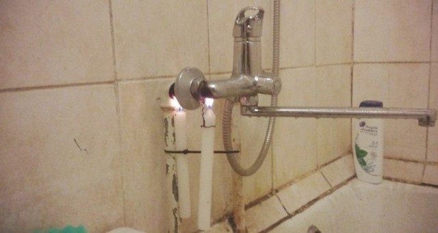 Как помыться холодной водой в период ежегодного отключеия горячей без с тресса и ущерба нервной системе.