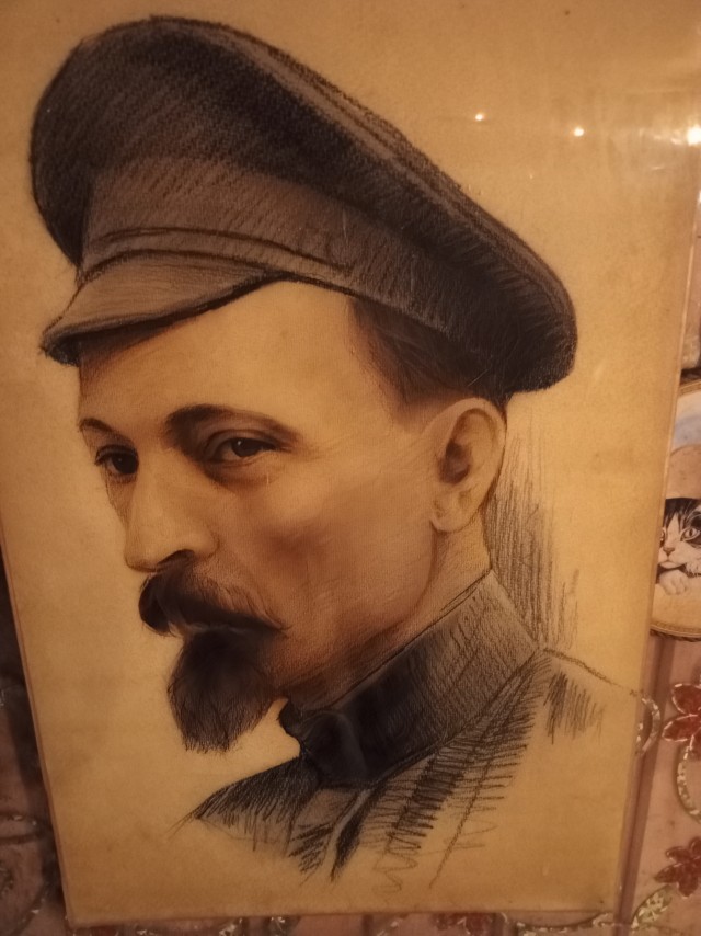 Скиньте и мне тоже рандомной херни