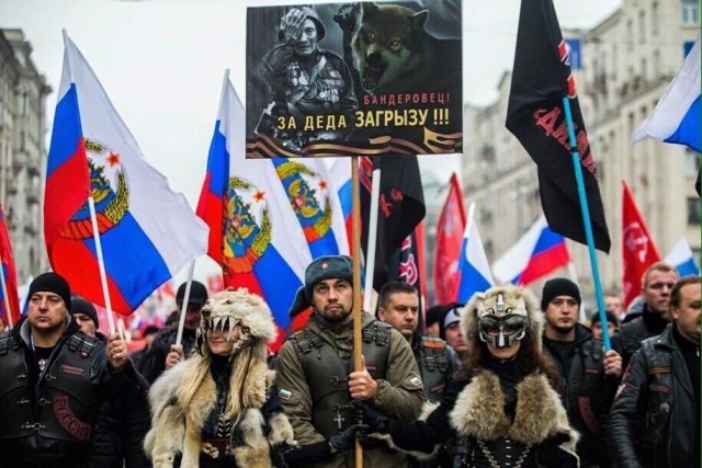 В Сети представили полную версию календаря, вызвавшего неоднозначную реакцию