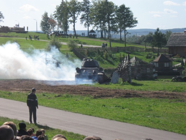 День Танкиста-2011. Линия Сталина