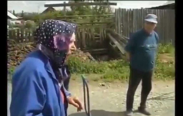 Макдоналдс. Может нуевонахуй?
