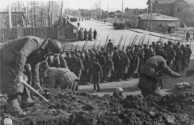 Великая Отечественная в фотографиях-11