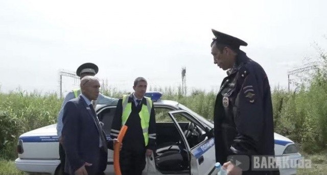 В Питере задержали диверсантов, один из которых замаскировался под хромую бабушку: они готовились устроить теракт