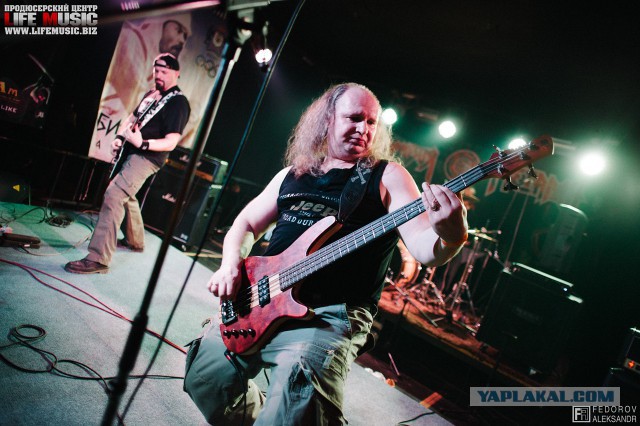 Китайские гитары. Обратная сторона луны