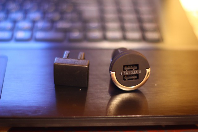 Делаем USB-зарядник в машину