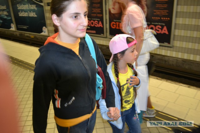 Шведский стол для Ати, Кулинары поздравляют