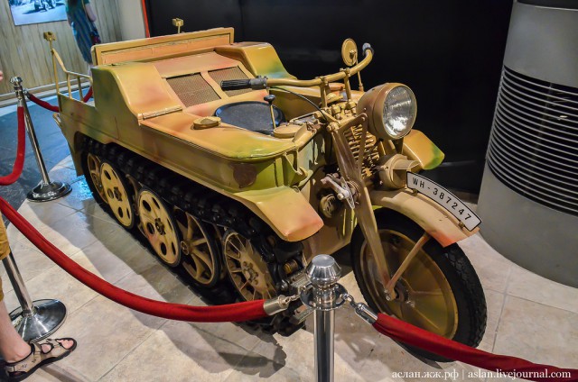 Королевский автопарк в Иордании