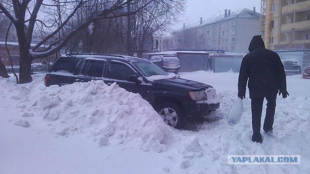 Старый Grand Cherokee, на тестовой трассе "Jeep Territory"