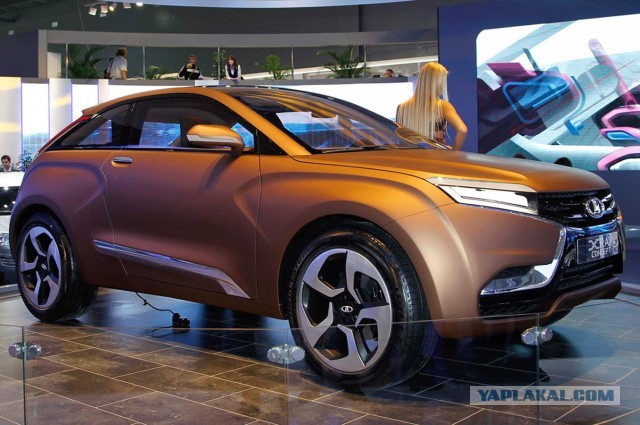 Вам красивее или иномарку? Сравнение Lada Xray Cross и Hyundai Creta