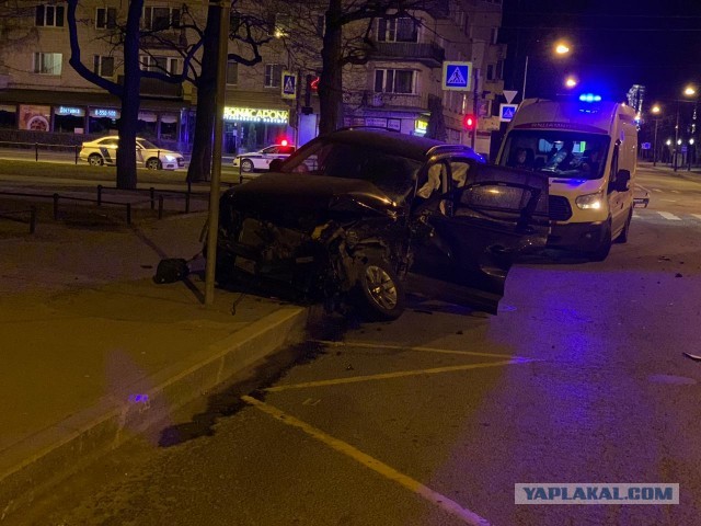 Спустя год после гибели матери троих детей в ДТП с мажоркой на Porsche Macan, уголовное дело не передали в суд