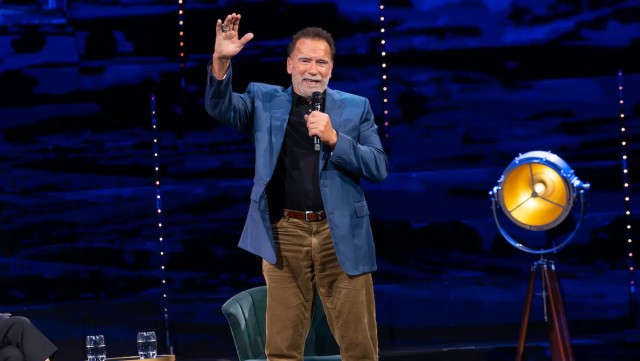 Арнольду Шварценеггеру, Терминатору Калифорнии - сегодня 77 стукнуло