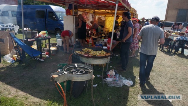 Барахолка в Икшкеле 2013