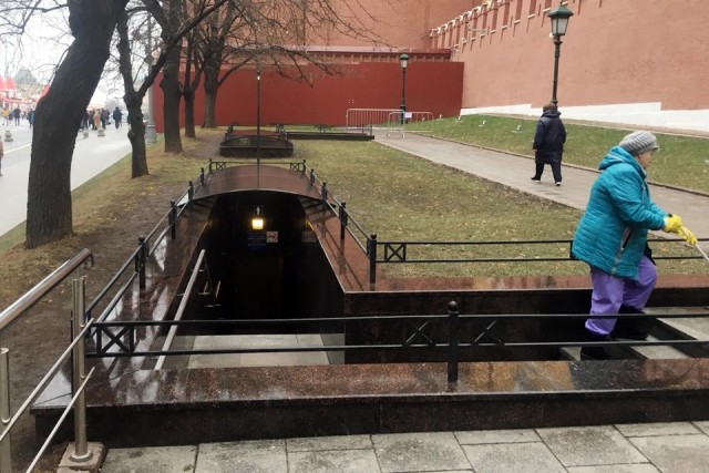 Шапкой после бани навеяно, а так, понос он быстрее мысли сука