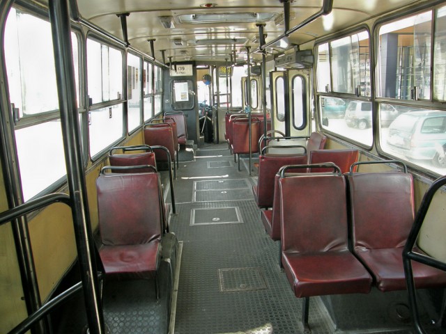 Закончилась эра Ikarus 280 (5 фото)