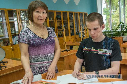 Все сдают ЕГЭ, а я чем хуже!?