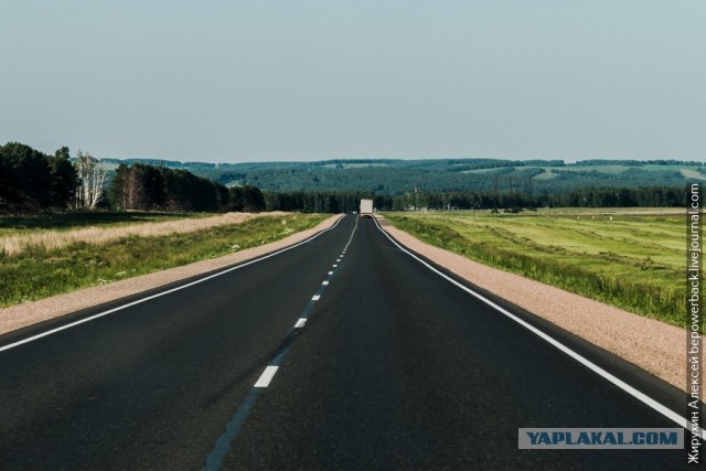 Есть ли дороги в России? Проехал до Магадана на машине и посмотрел