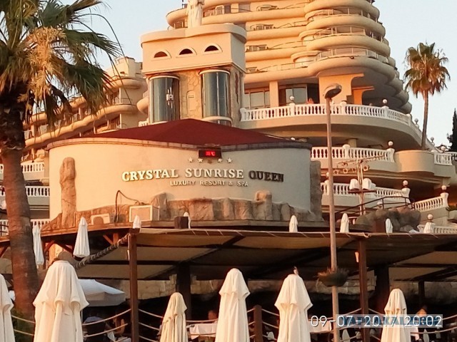 Ну, кто ещё отдохнуть на родине планирует?