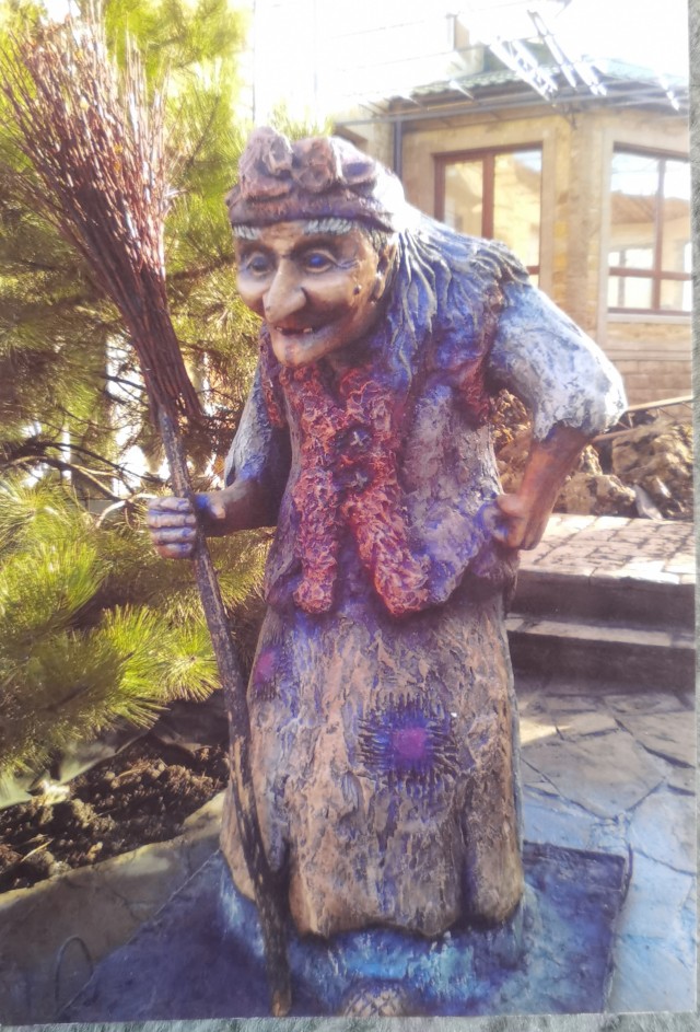 Красивая бабуля