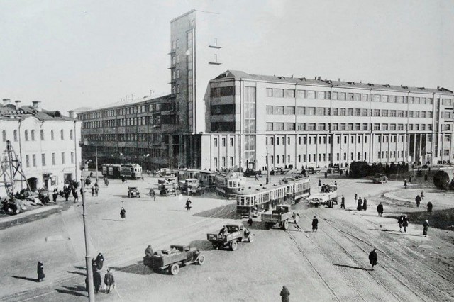 Москва и москвичи. Двадцатый век. 02.09.25