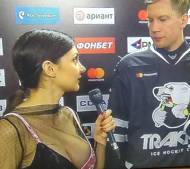 "Какой интересный у вас микрофон"