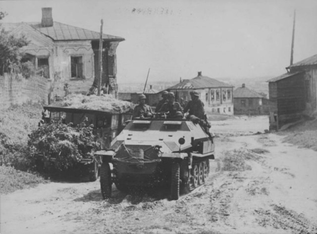 Основной бронетранспортёр Вермахта. Sd.Kfz. 251 «Ганомаг»