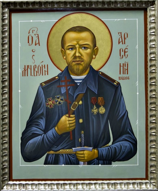 Памятник легендарному Мотороле открыт в центре Донецка