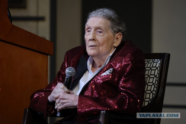 Умер один из основоположников рок-н-ролла Джерри Ли Льюис