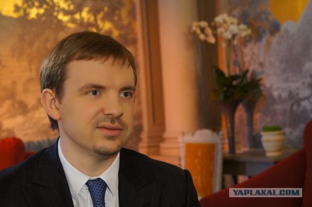 Друзь поссорился с Аскеровым из-за вопроса о помидорах