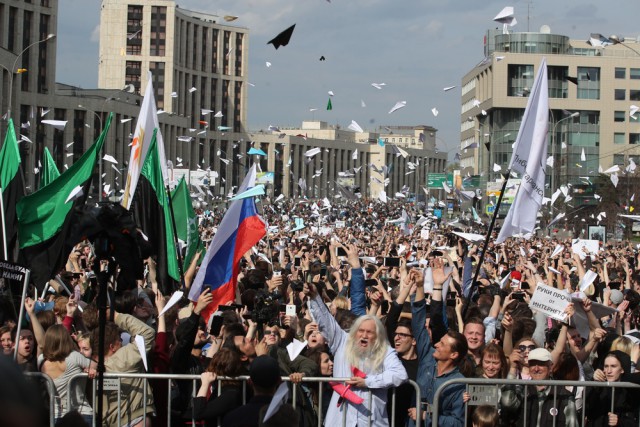 Я тут на митинг вчера сходил