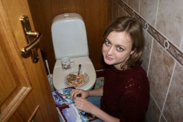 Давай я тебя ещё вот в этой позе сфоткаю