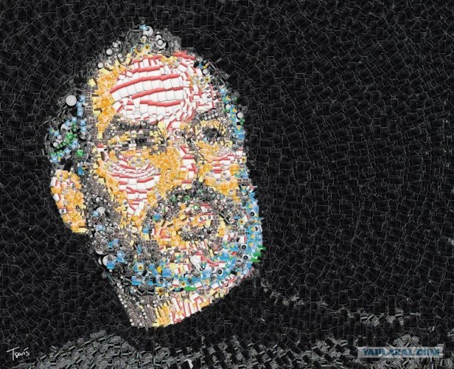 Работы графического дизайнера Charis Tsevis