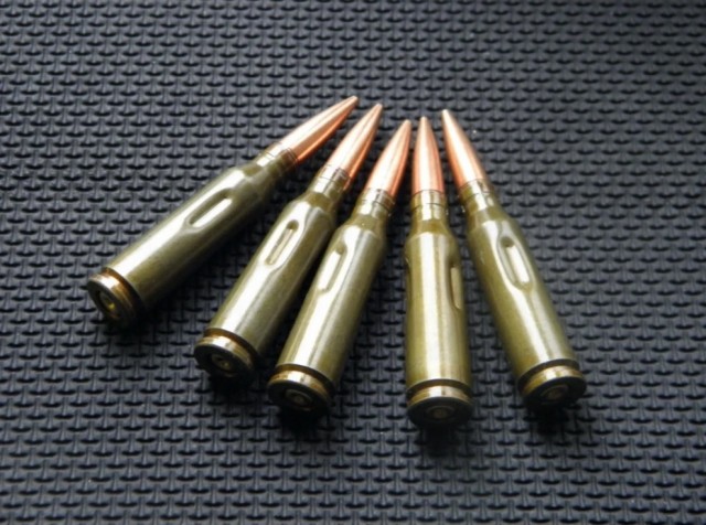 Зачем на патронах делают продольные вмятины?