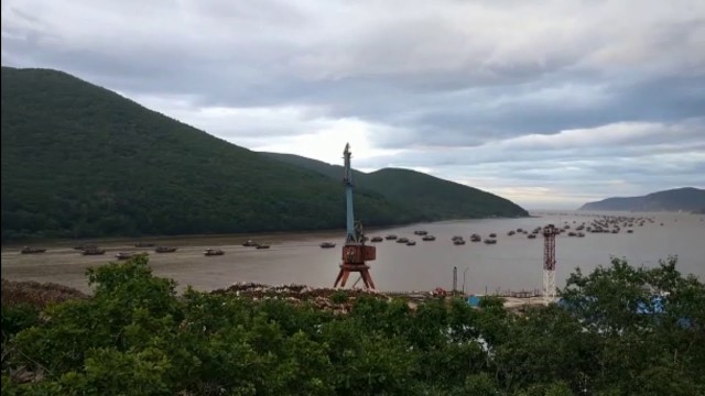 Зачем на иллюминаторы кораблей ставят странные круглые штуки