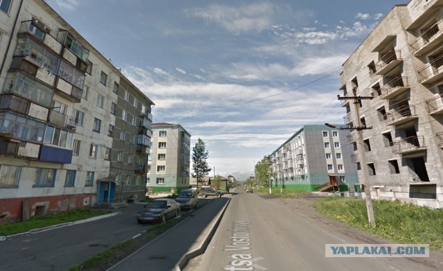 На Сахалине голая девушка ворвалась в магазин — устроила дебош и скончалась