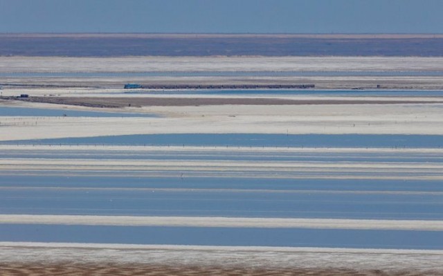 Полосатый Баскунчак и соленый поезд