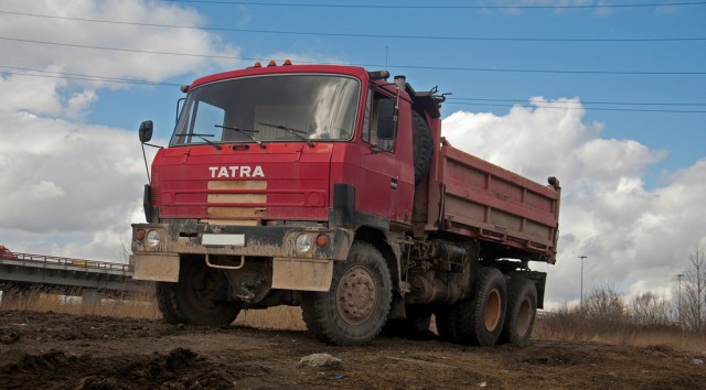 Кардан мне в хребет: тест-драйв Татра 815