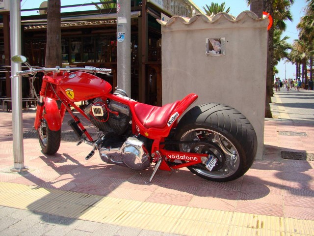 Байк Феррари?