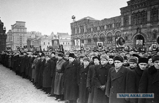 Собчак призвала убрать могилу Сталина с Красной площади и встречное предложение...