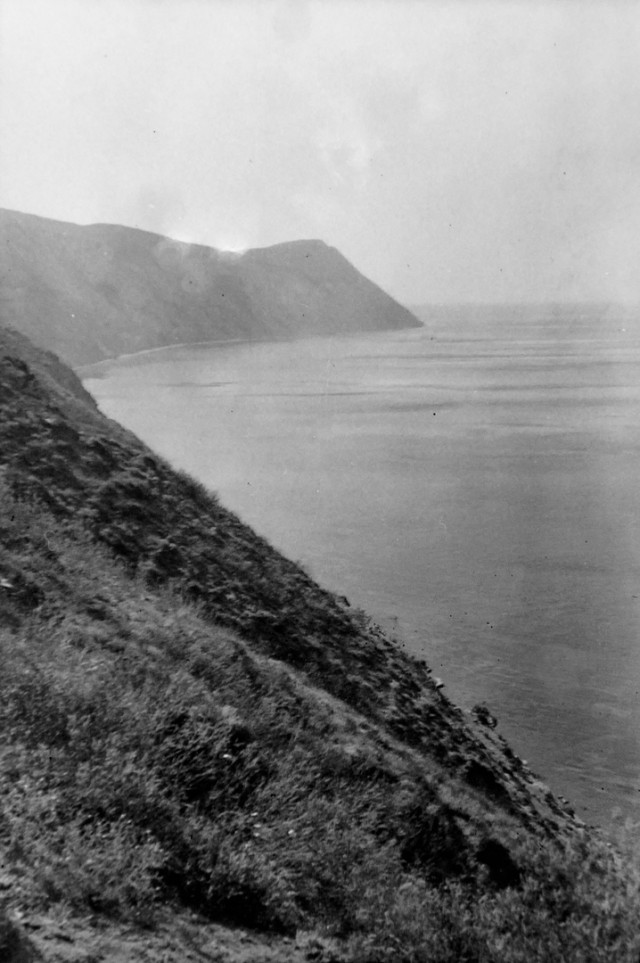 Мужчина купил старый фотоаппарат и нашел там фото оккупированного Новороссийска
