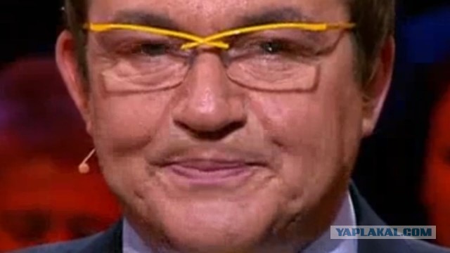 Дмитрий Дибров хочет оставить без всего свою супругу Полину, с которой разводится.