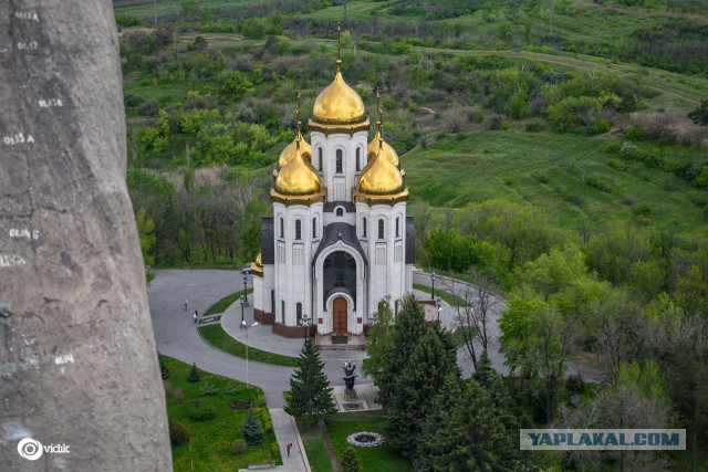 Вершина статуи "Родина-мать"