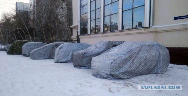 Девушка, автомобиль, мороз −50°С. История автозимовки в Якутске