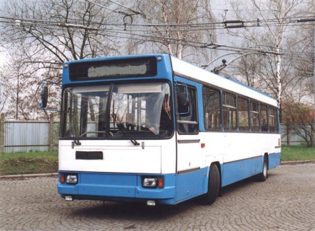 Игра на ЯПе: Угадай АВТО-3