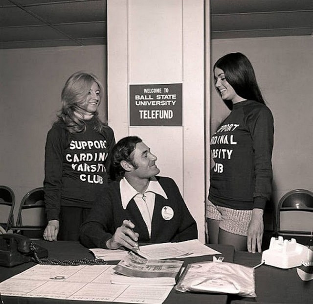 Мы знаем, что вы знаете, что мы смотрим...