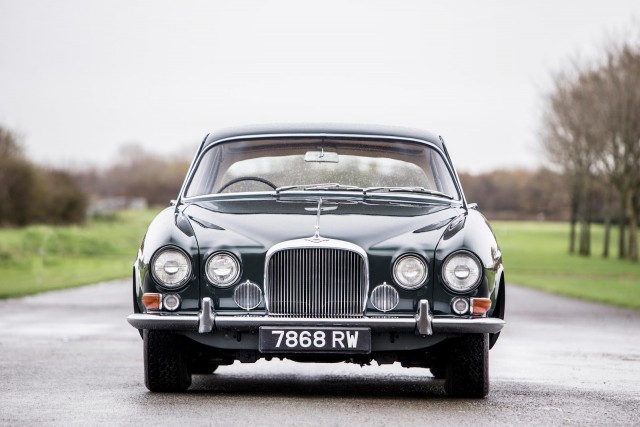 Jaguar. Красивых автофото пост