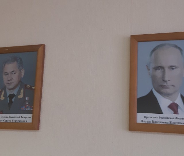 Вы не поверите, но... это снова губернатор Петербурга!
