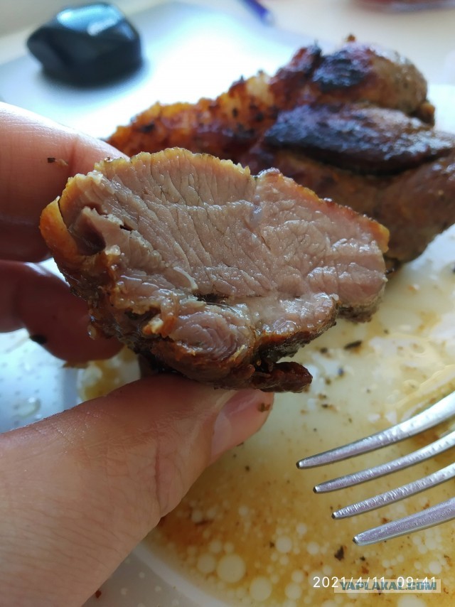 Жарим мясо