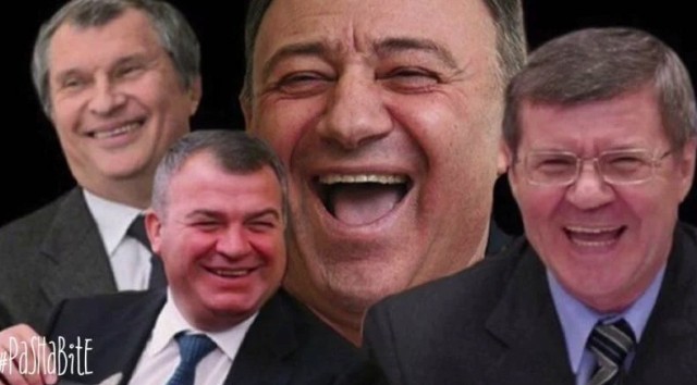 Россияне станут очень богатыми из-за обвала рубля, заявил глава Минпромторга Антон Алиханов