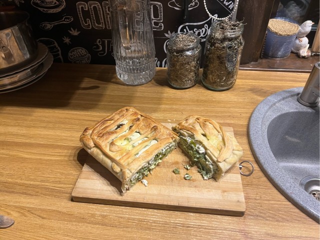 Пирог с сыром Бри