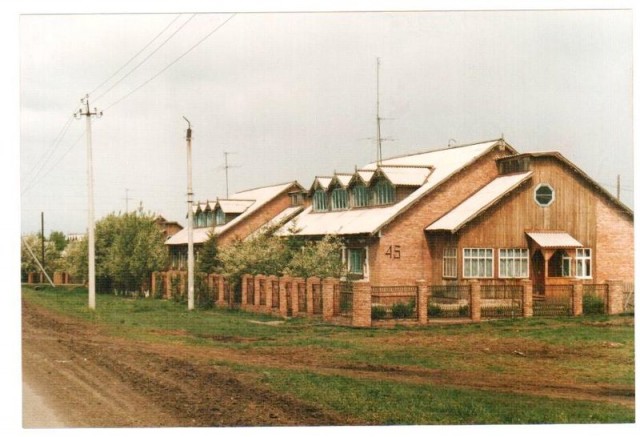 Уютный домик у моря, нужен кому?